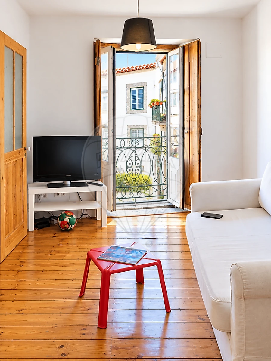 Apartamento T2 para Venda em Santa Maria Maior Foto 8