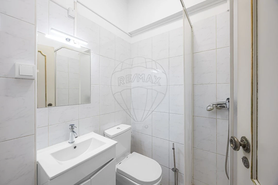 Apartamento T3 para Arrendamento em Santa Maria, São Pedro e Matacães Foto 10