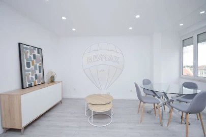 Apartamento T3 para Arrendamento em Benfica