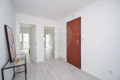 Apartamento T3 para Arrendamento em Benfica