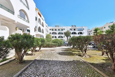 Apartamento T1 para Venda em Guia