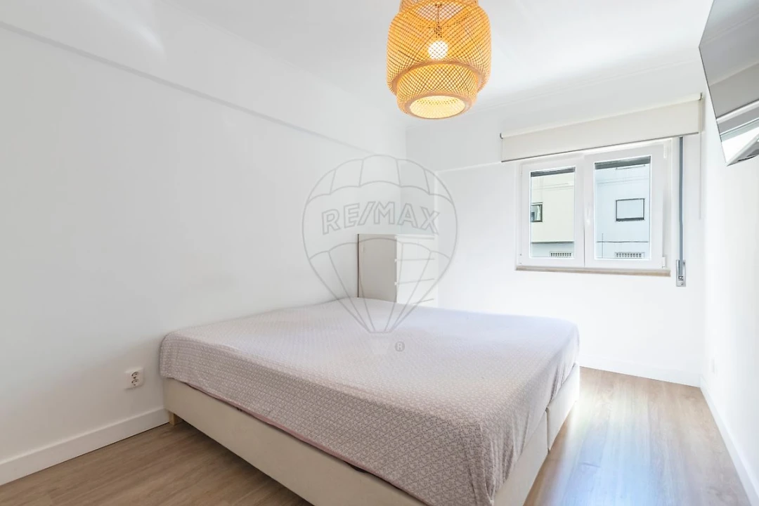 Apartamento T3 para Venda em Algés, Linda-A-Velha e Cruz Quebrada-Dafundo Foto 9