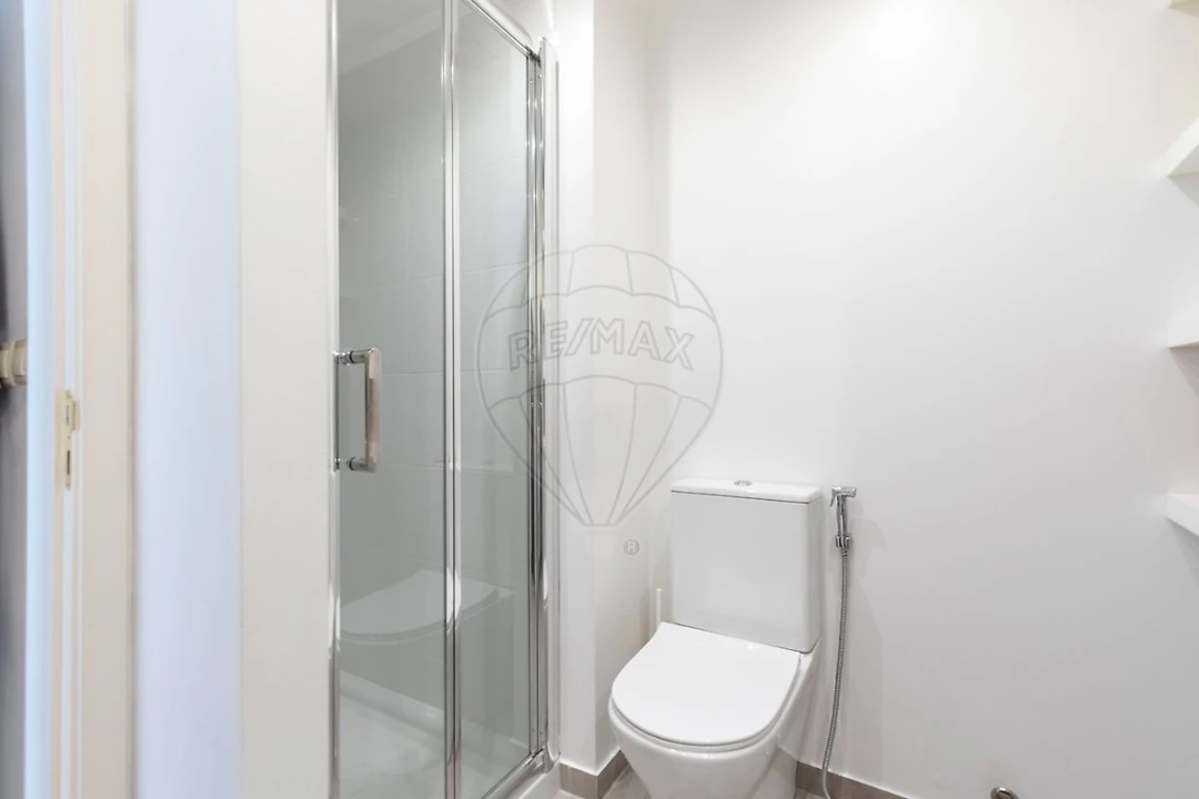 Apartamento T3 para Venda em Algés, Linda-A-Velha e Cruz Quebrada-Dafundo Foto 13