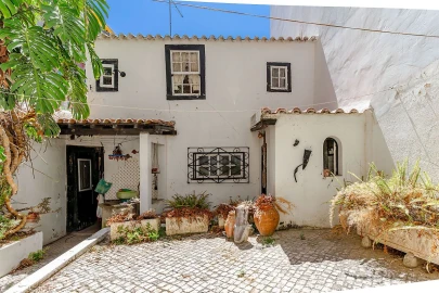 Prédio para Venda em São Vicente