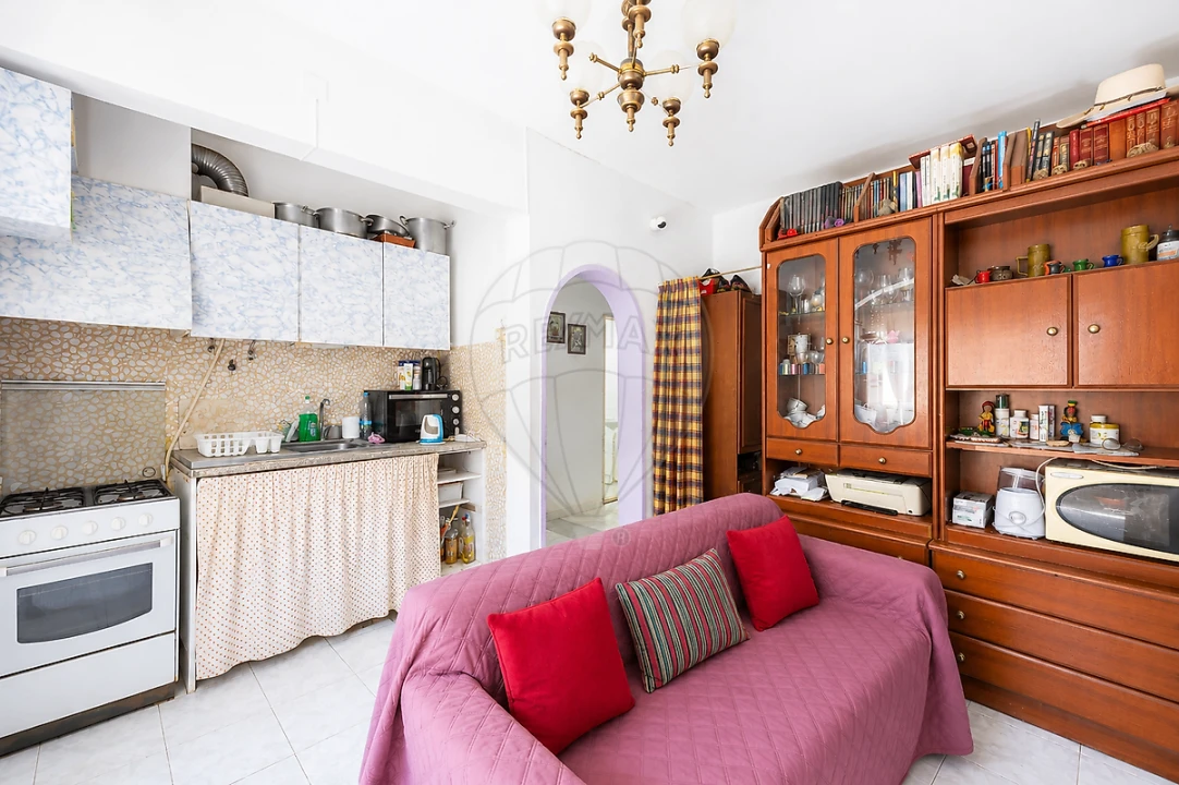 Apartamento T1 para Venda em Massamá e Monte Abraão Foto 7