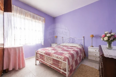 Apartamento T1 para Venda em Massamá e Monte Abraão