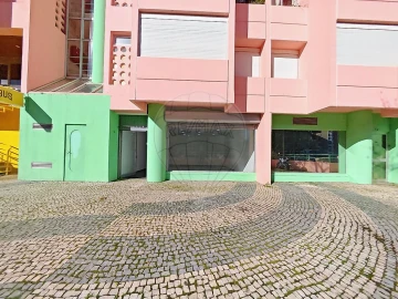 Loja para Arrendamento em Areeiro