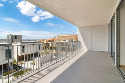 Moradia T4 para Venda em Carcavelos e Parede