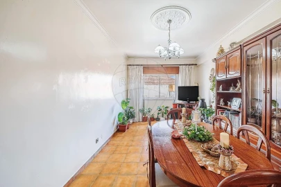 Apartamento T3 para Venda em Cacém e São Marcos