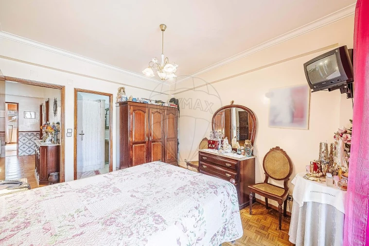 Apartamento T3 para Venda em Cacém e São Marcos Foto 4