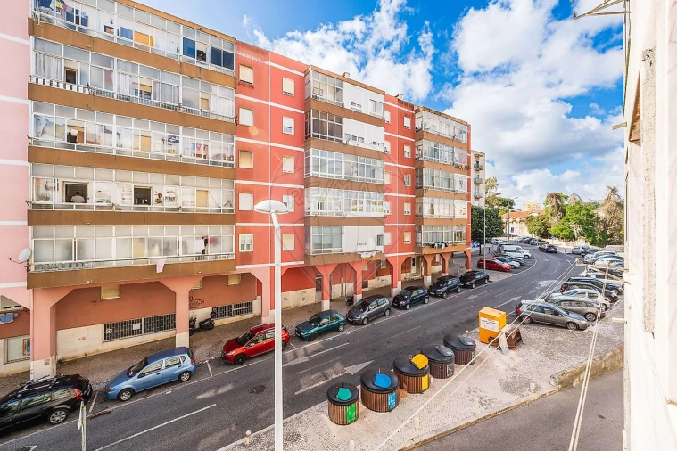 Apartamento T3 para Venda em Cacém e São Marcos Foto 24