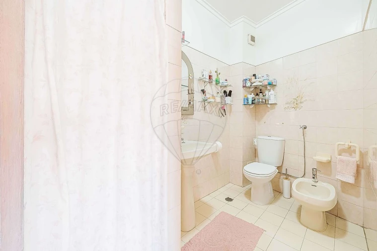 Apartamento T3 para Venda em Cacém e São Marcos Foto 10