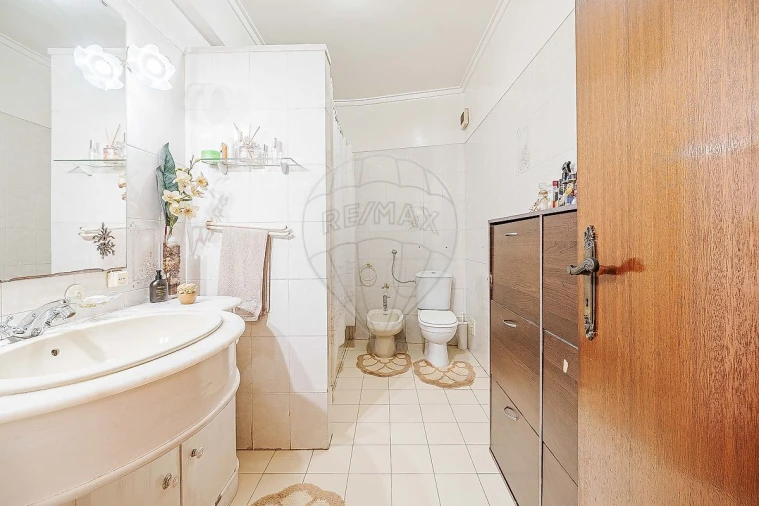 Apartamento T3 para Venda em Cacém e São Marcos Foto 12