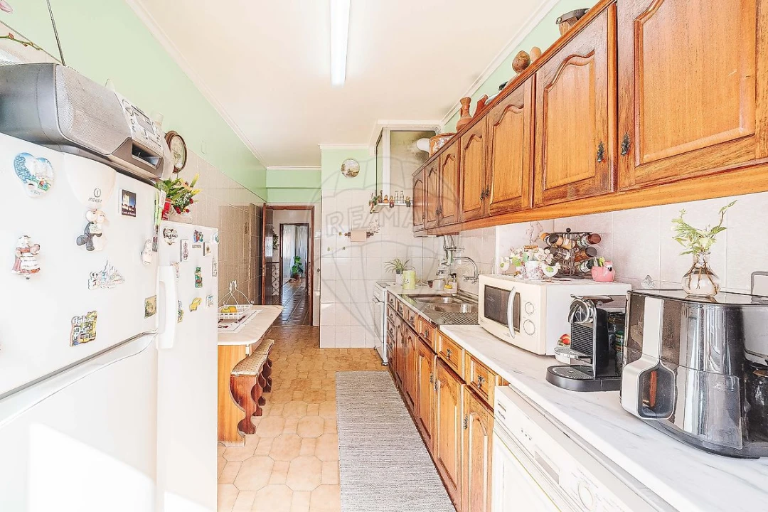 Apartamento T3 para Venda em Cacém e São Marcos Foto 28
