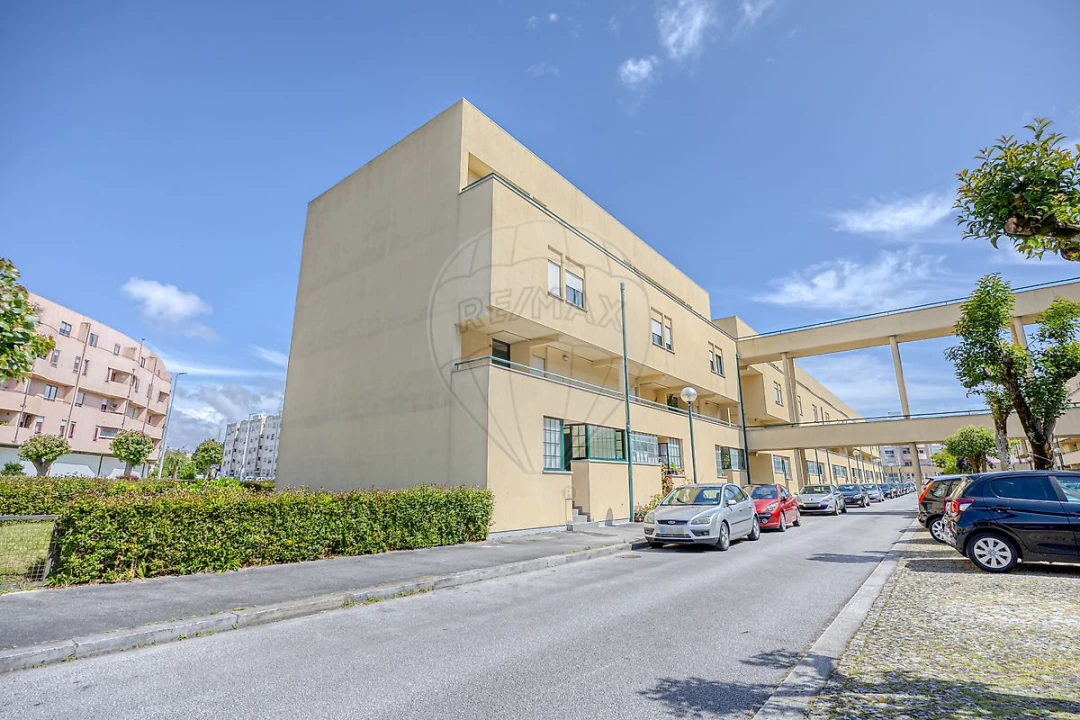 Apartamento T3 para Venda em São Mamede de Infesta e Senhora da Hora Foto 4