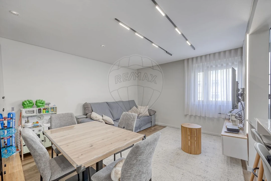 Apartamento T3 para Venda em São Mamede de Infesta e Senhora da Hora Foto 12