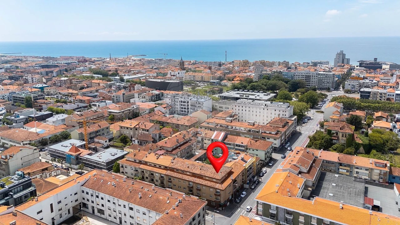 Apartamento T3 para Venda em Espinho Foto 16