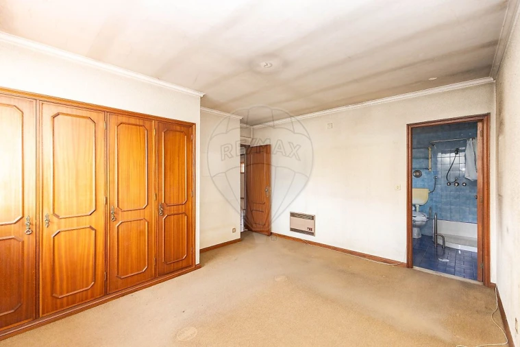 Apartamento T3 para Venda em Espinho Foto 8