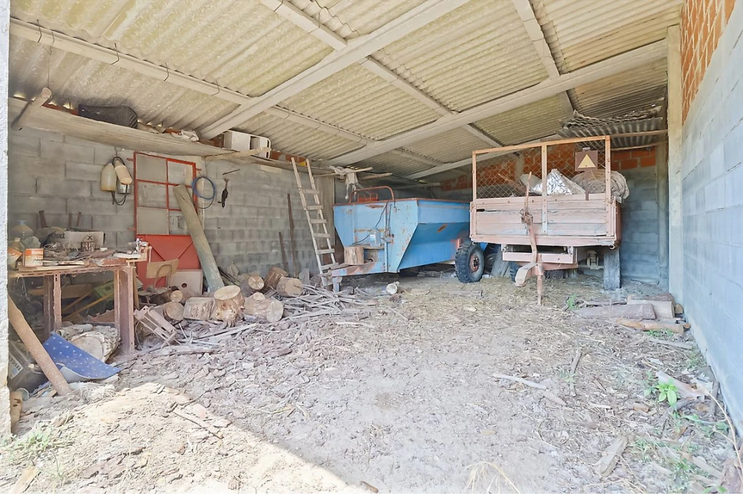 Quinta T
           para Venda em Pontevel Foto 1