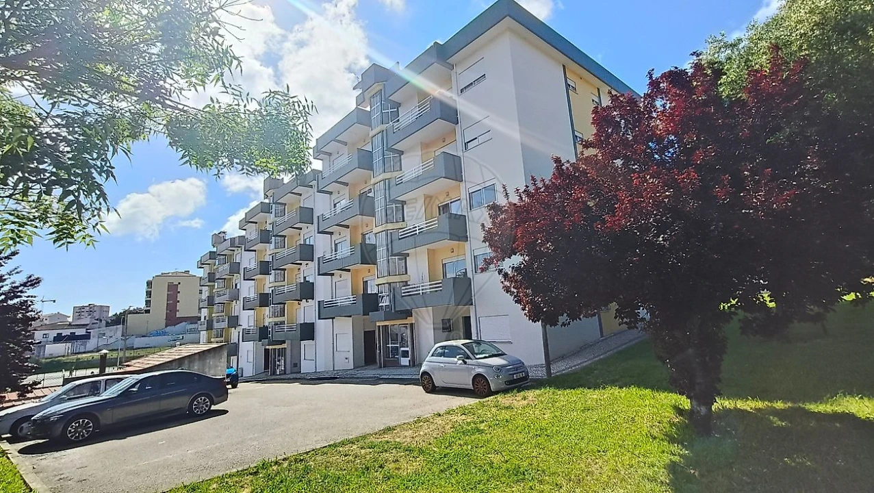 Apartamento T3 para Venda em Tavarede Foto 31