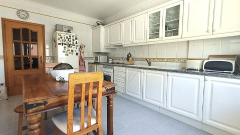 Apartamento T3 para Venda em Tavarede