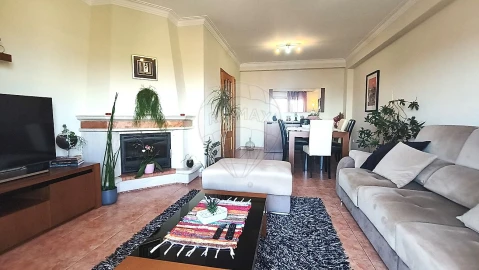 Apartamento T3 para Venda em Tavarede