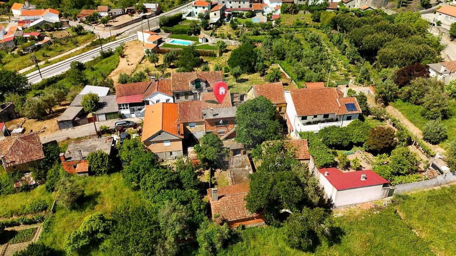 Moradia T1 para Venda em São João de Areias Foto 4