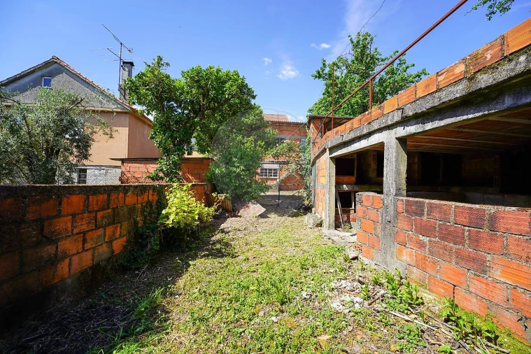 Moradia T1 para Venda em São João de Areias Foto 16