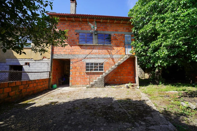 Moradia T1 para Venda em São João de Areias Foto 17