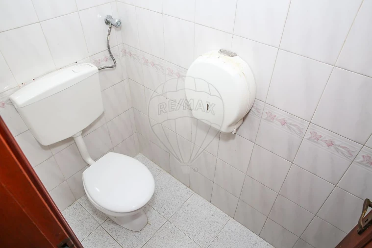 Loja para Arrendamento em Castanheira do Ribatejo e Cachoeiras Foto 10