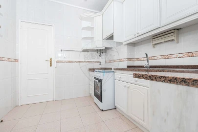 Apartamento T2 para Arrendamento em Parque das Nações