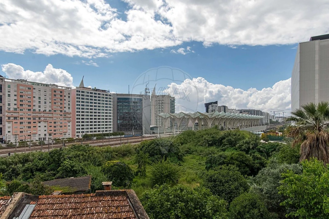 Apartamento T2 para Arrendamento em Parque das Nações Foto 11