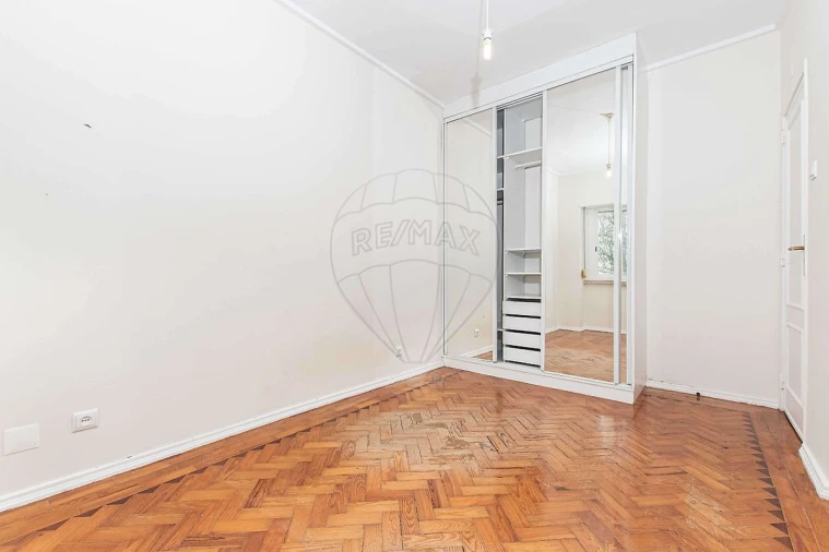 Apartamento T2 para Arrendamento em Parque das Nações Foto 15