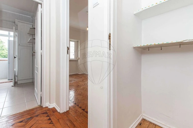 Apartamento T2 para Arrendamento em Parque das Nações Foto 13