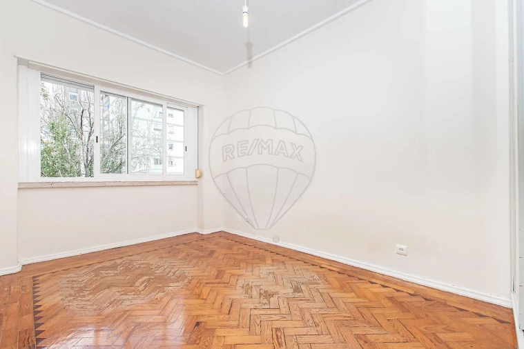 Apartamento T2 para Arrendamento em Parque das Nações Foto 14