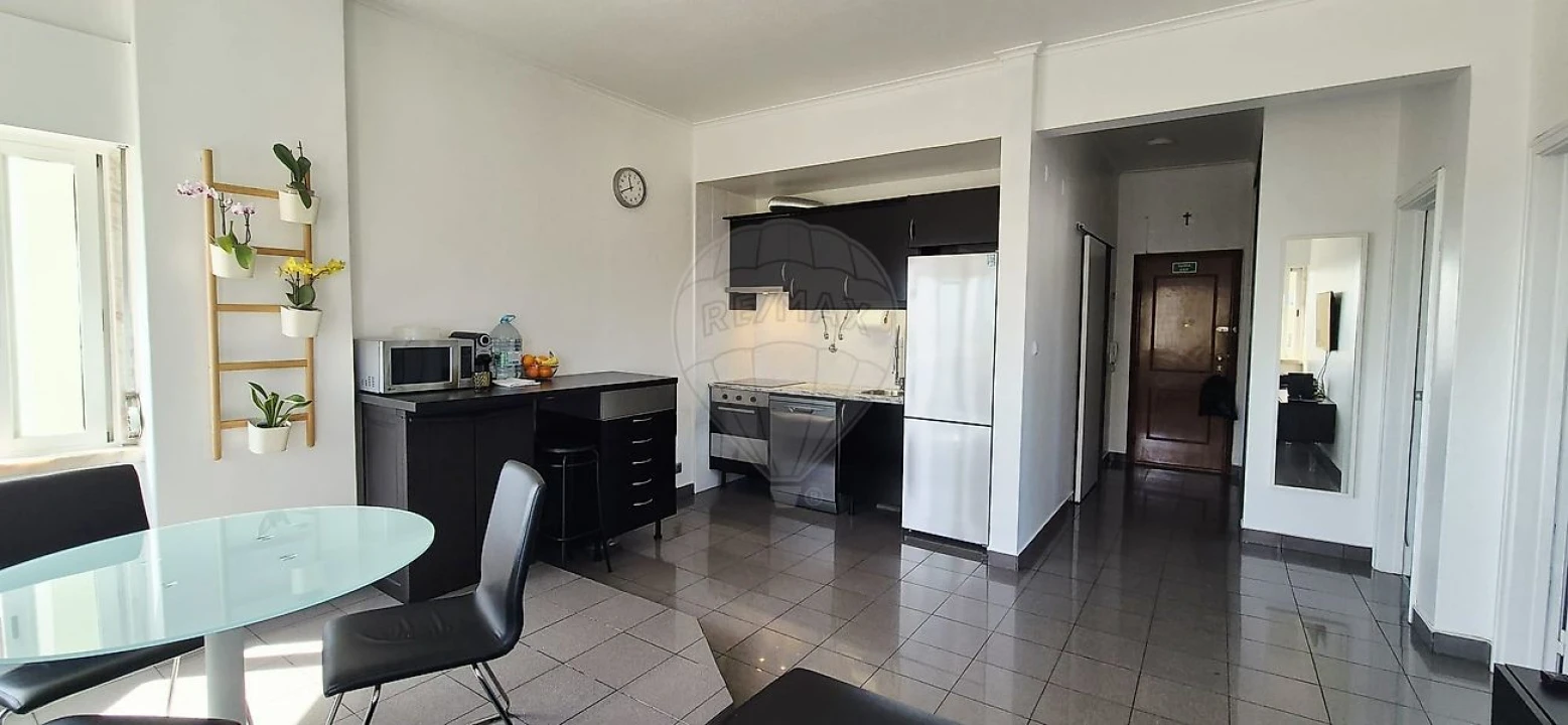 Apartamento T2 para Arrendamento em Carcavelos e Parede Foto 3