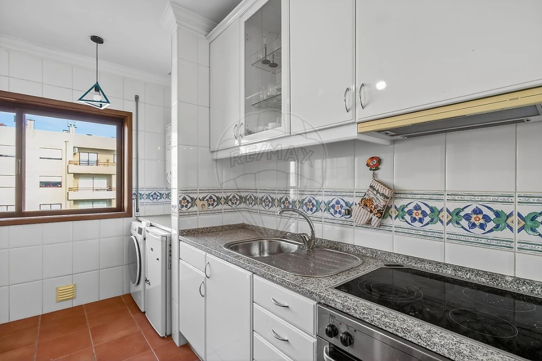 Apartamento T1 para Venda em São Felix da Marinha Foto 8