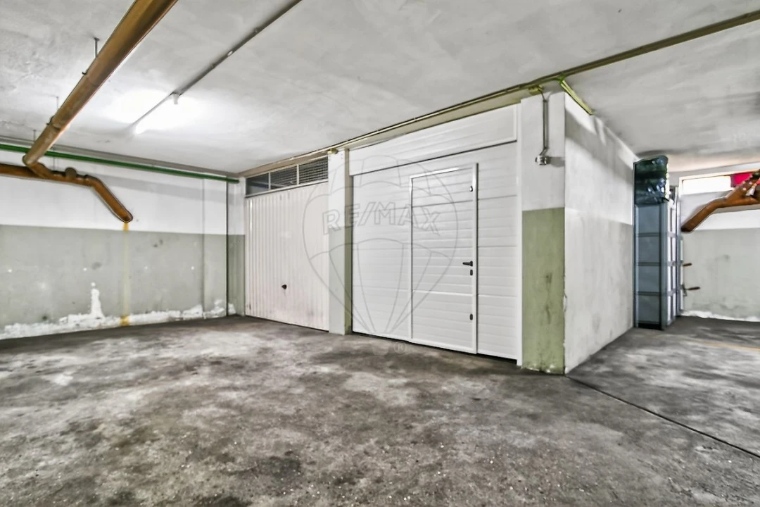 Apartamento T1 para Venda em São Felix da Marinha Foto 12