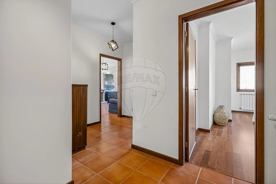 Apartamento T1 para Venda em São Felix da Marinha Foto 7