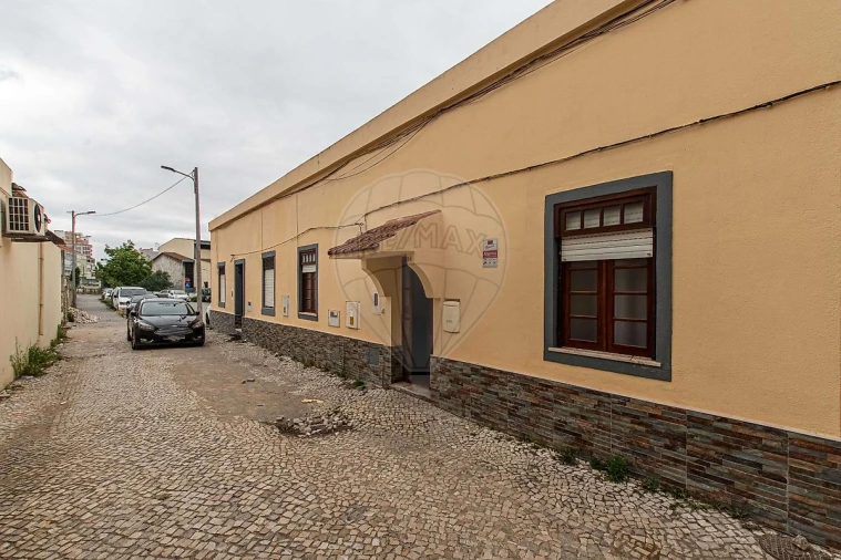 Moradia T2 para Venda em Alto do Seixalinho, Santo André e Verderena Foto 25