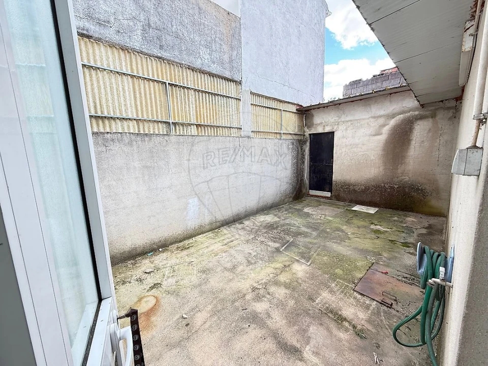 Loja para Arrendamento em Alcains Foto 10