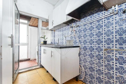 Apartamento T2 para Venda em Massamá e Monte Abraão