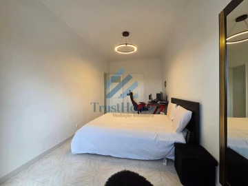 Apartamento T3 para Venda em Laranjeiro e Feijó