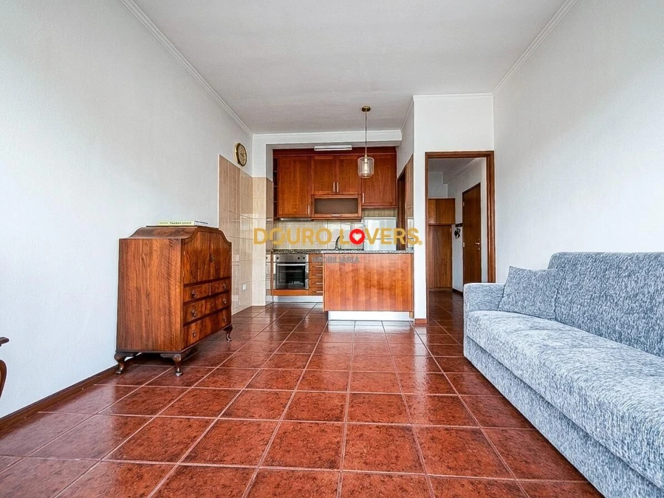 Apartamento T1 para Venda em Paranhos Foto 6