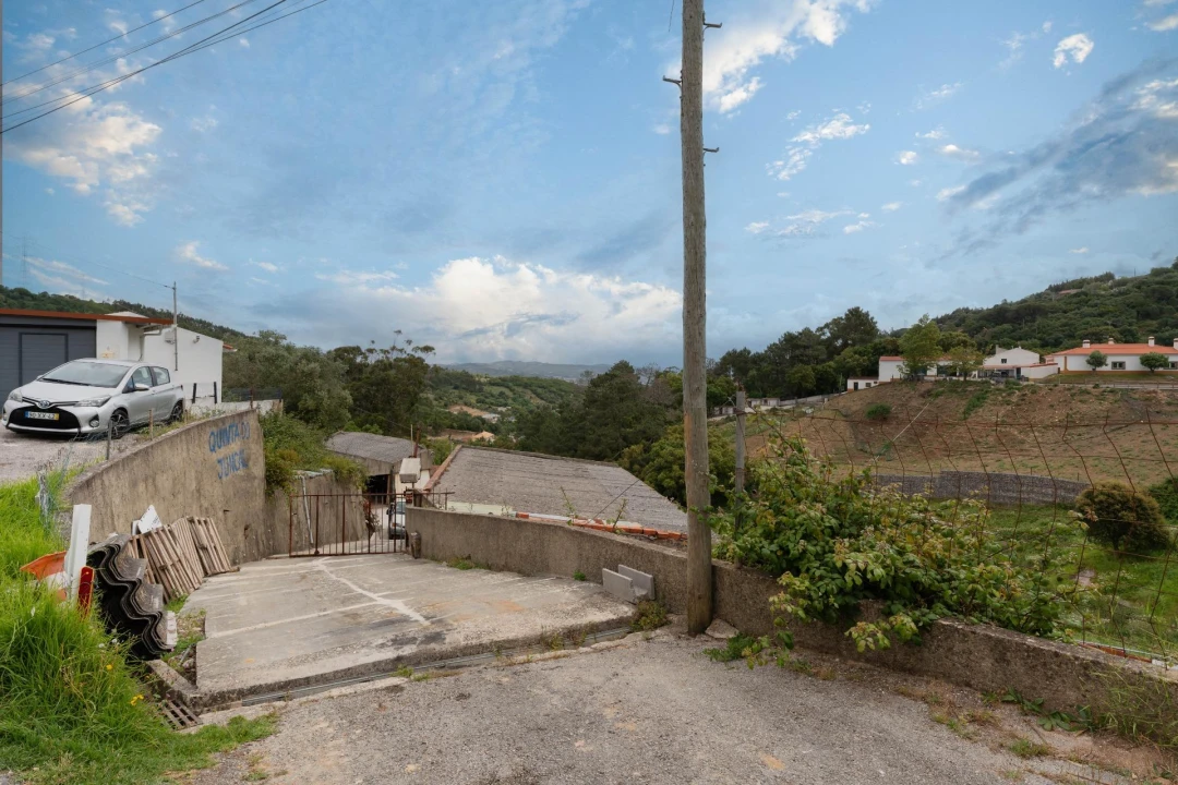 Moradia T4 para Venda em Ramada e Caneças Foto 12