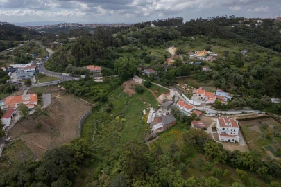 Moradia T4 para Venda em Ramada e Caneças