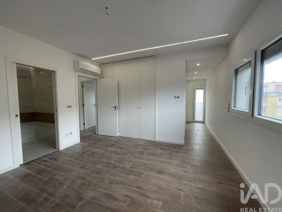 Apartamento T3 para Venda em Nossa Sra de Fatima Foto 16