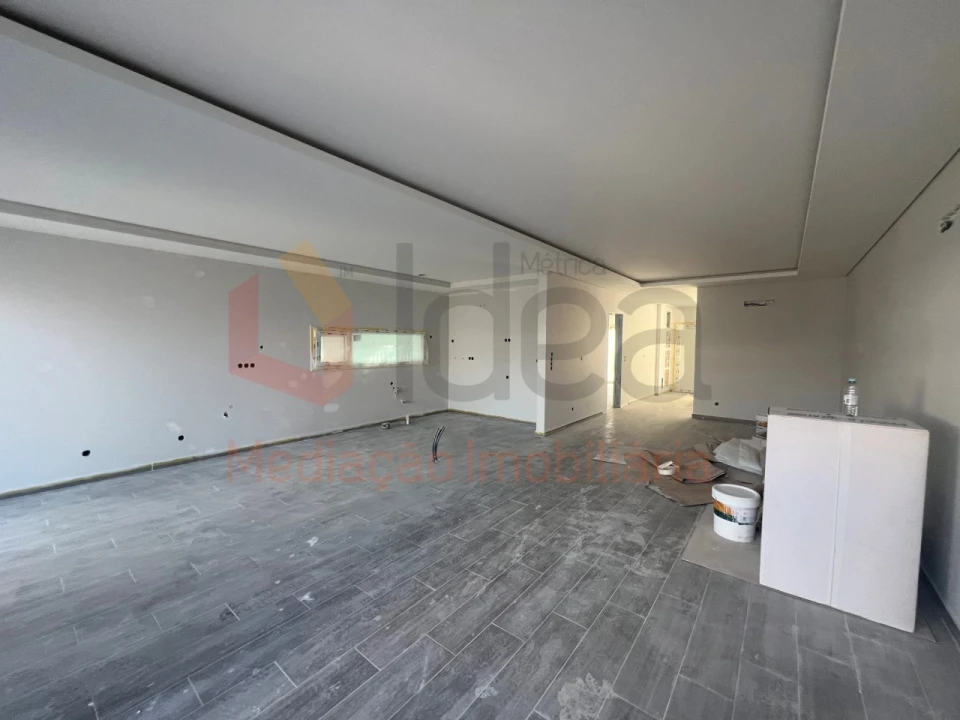 Moradia T4 para Venda em Fernao Ferro Foto 14