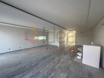 Moradia T4 para Venda em Fernao Ferro