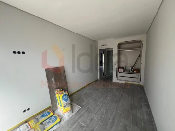 Moradia T4 para Venda em Fernao Ferro